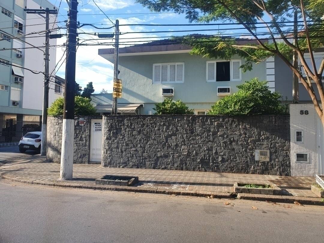 #3530 - Sobrado para Venda em Santos - SP