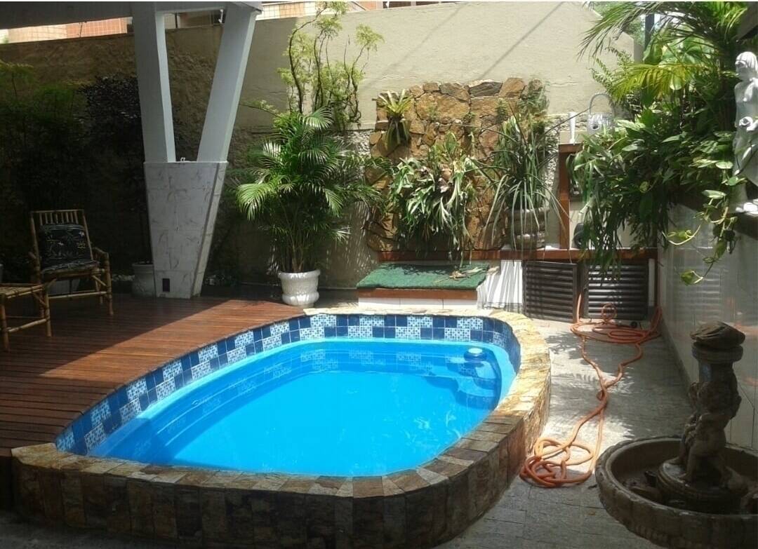 #3599 - Casa para Venda em Santos - SP