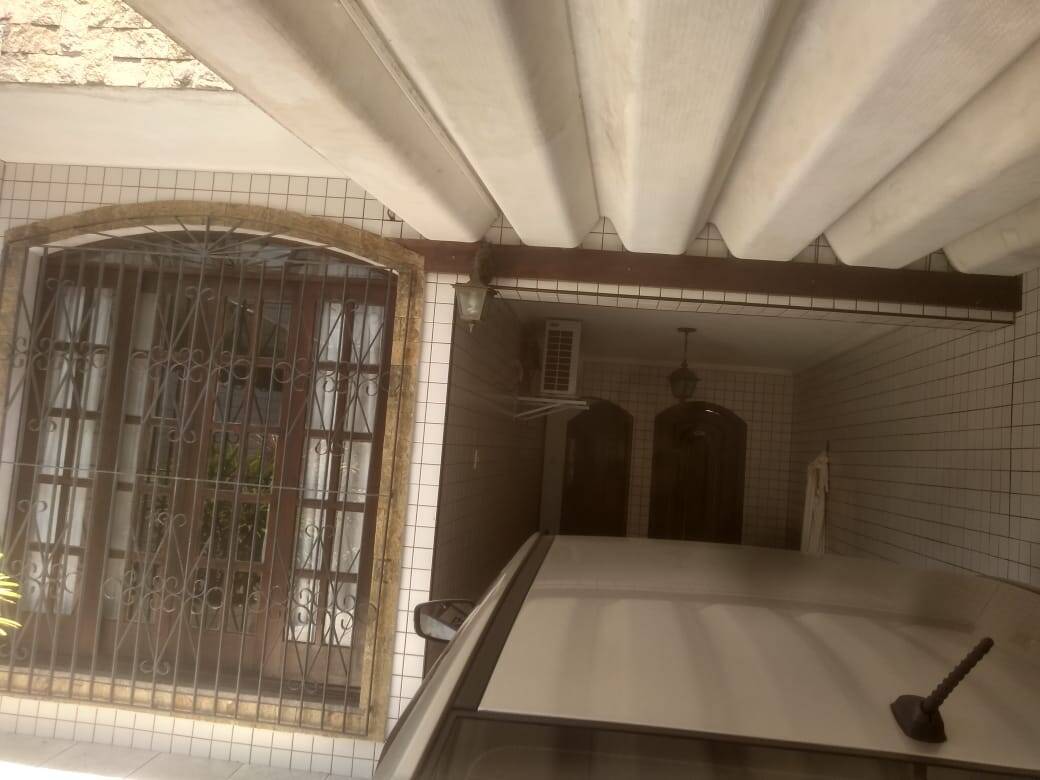 #3650 - Casa para Venda em Santos - SP