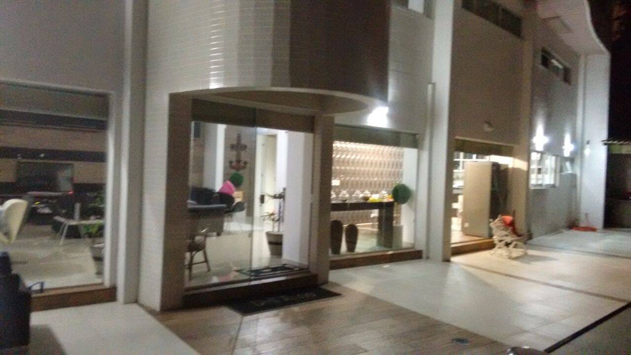 #3760 - Casa para Venda em Santos - SP