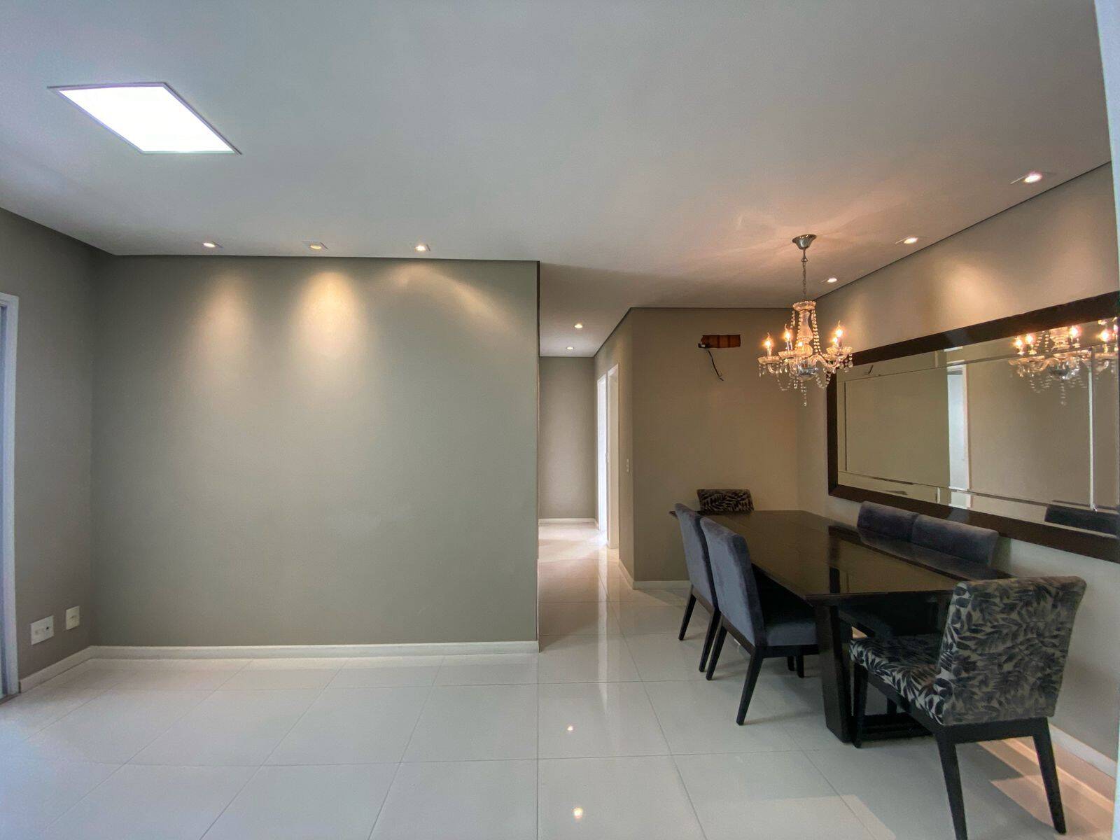 #3781 - Apartamento para Venda em Santos - SP