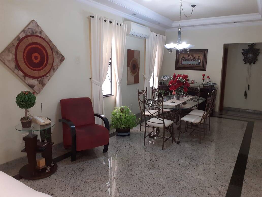 #3801 - Casa para Venda em Santos - SP