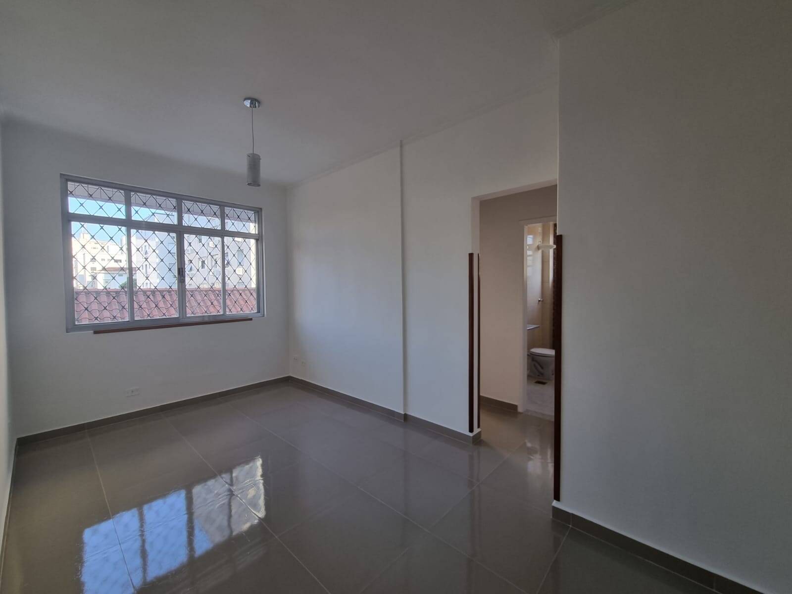 #3810 - Apartamento para Venda em Santos - SP