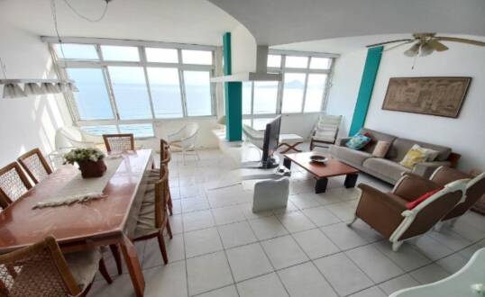 #3899 - Apartamento para Venda em Santos - SP