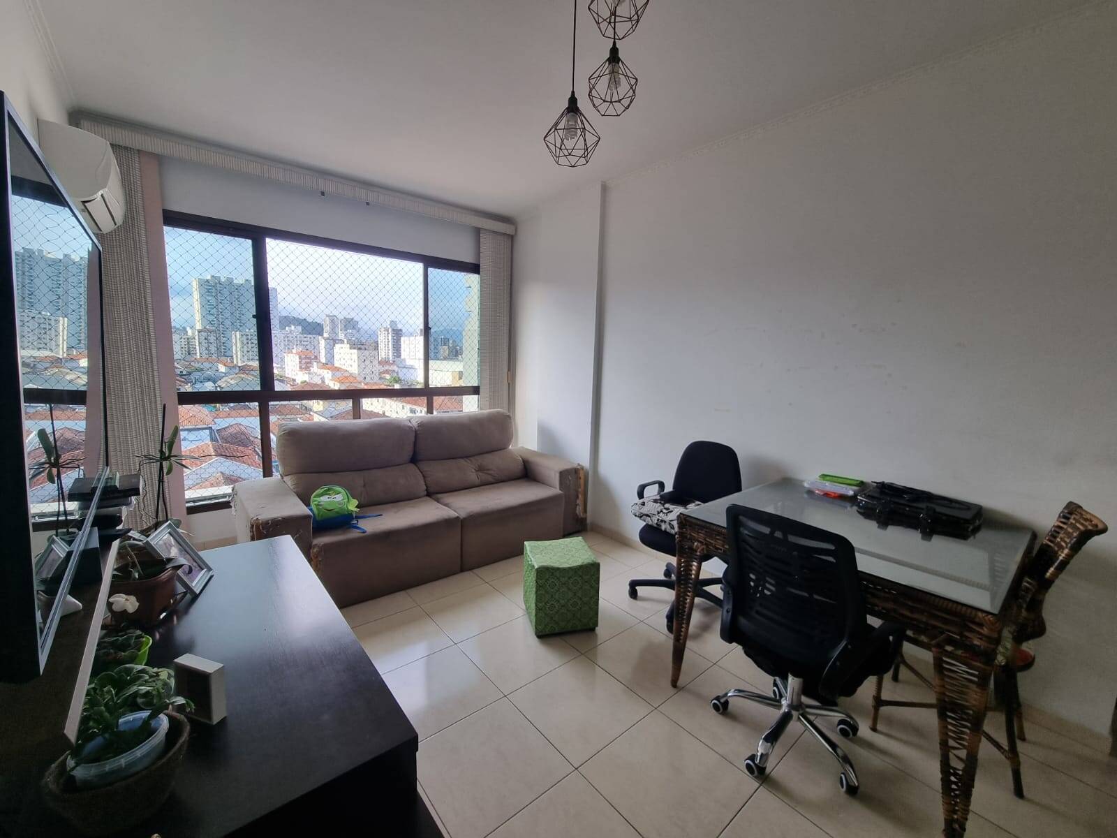 #3951 - Apartamento para Venda em Santos - SP