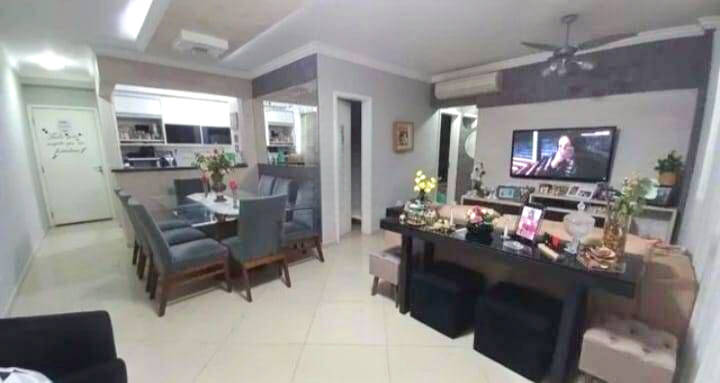 #4019 - Apartamento para Venda em Santos - SP