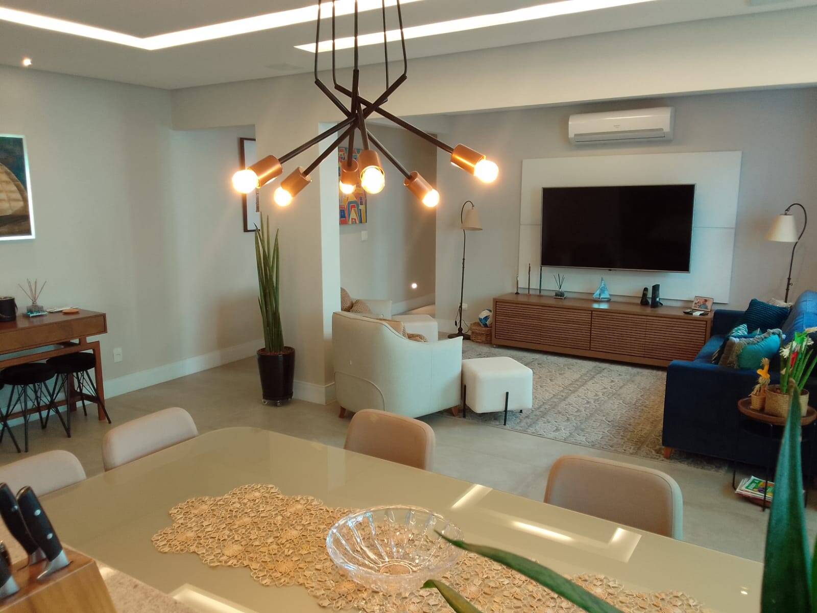 #4053 - Apartamento para Venda em Santos - SP