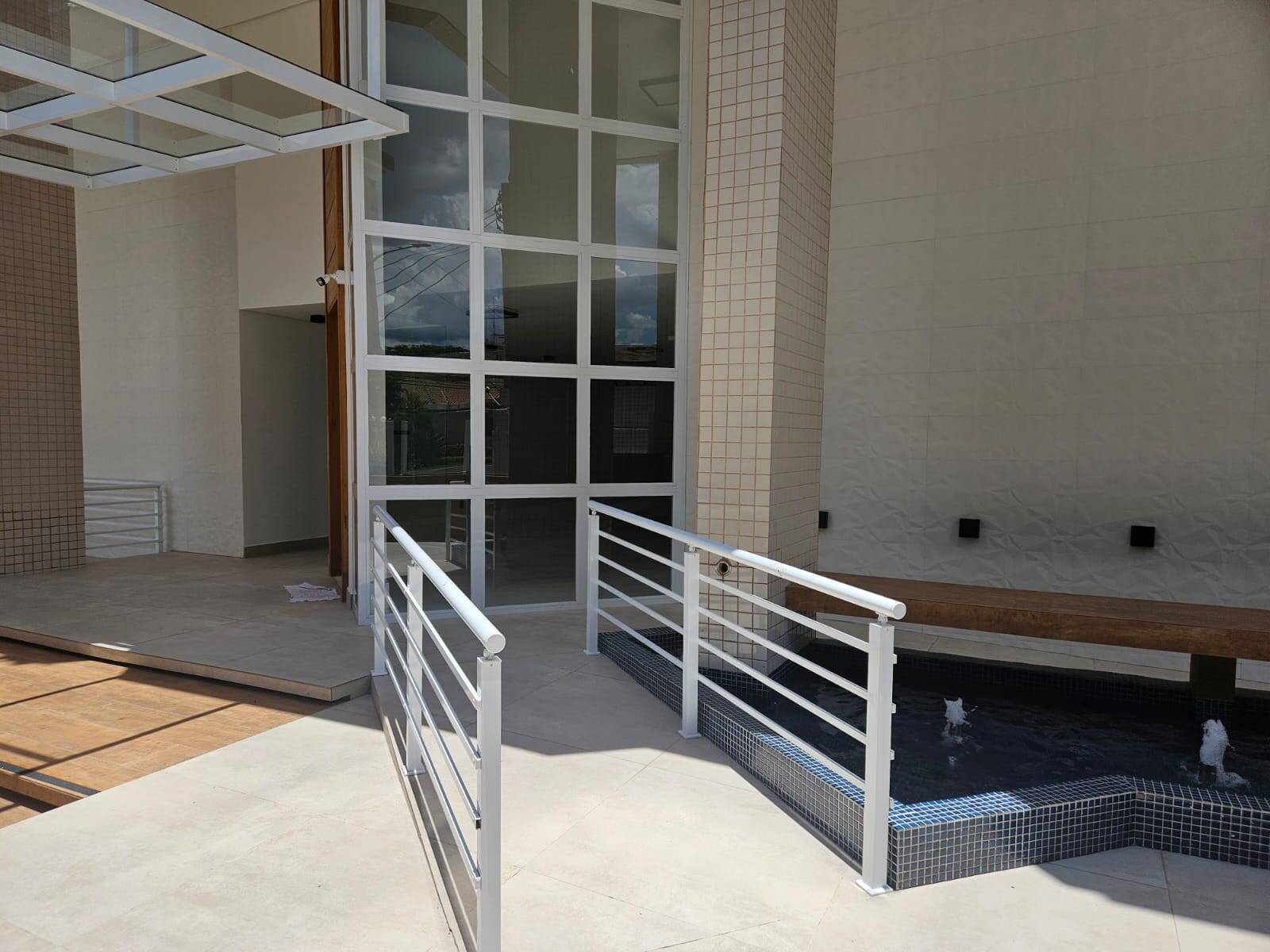 #4096 - Apartamento para Venda em Santos - SP