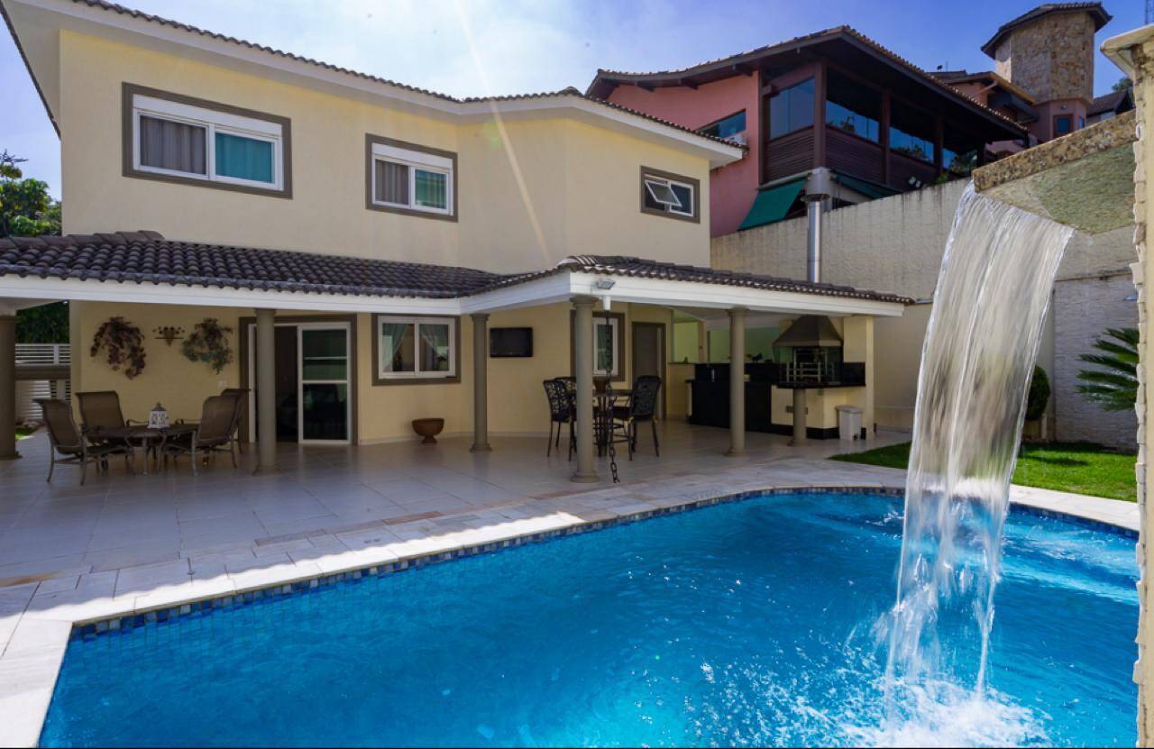 #4113 - Casa para Venda em Santana de Parnaíba - SP