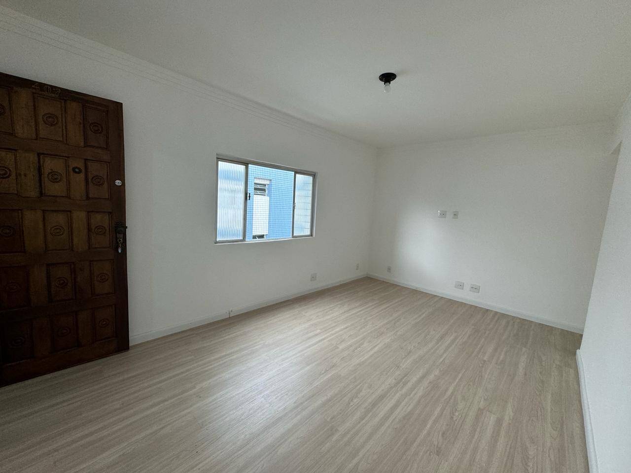 #4083 - Apartamento para Venda em Santos - SP