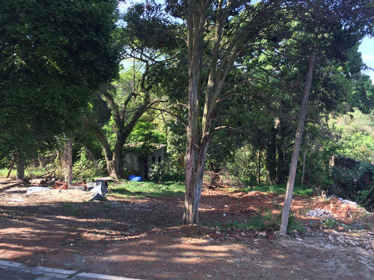 #4133 - Terreno para Venda em Santana de Parnaíba - SP