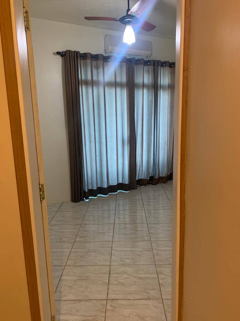 #4267 - Casa para Venda em Santos - SP