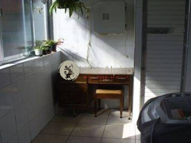 Apartamento para Venda em Santos - 2