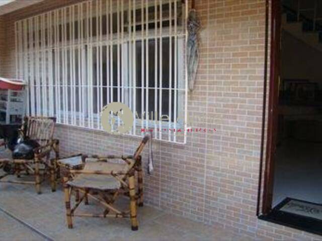 Casa para Venda em São Vicente - 3