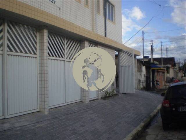 Sobrado para Venda em São Vicente - 2
