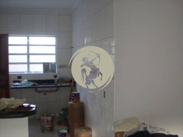Sobrado para Venda em São Vicente - 4