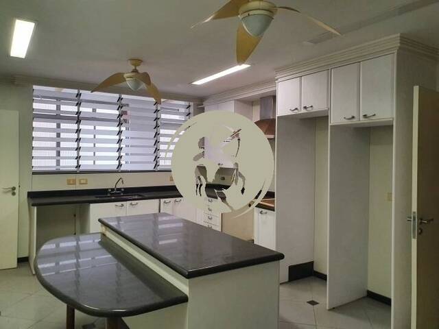 Apartamento para Venda em Santos - 4