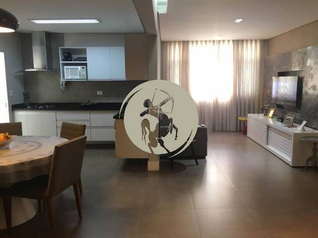 #3487 - Apartamento para Venda em Santos - SP