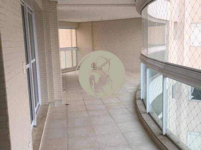 #3521 - Apartamento para Venda em Santos - SP