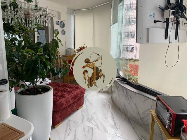 #3557 - Apartamento para Venda em Santos - SP