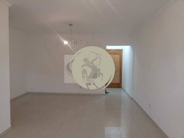 Apartamento para Venda em Santos - 2