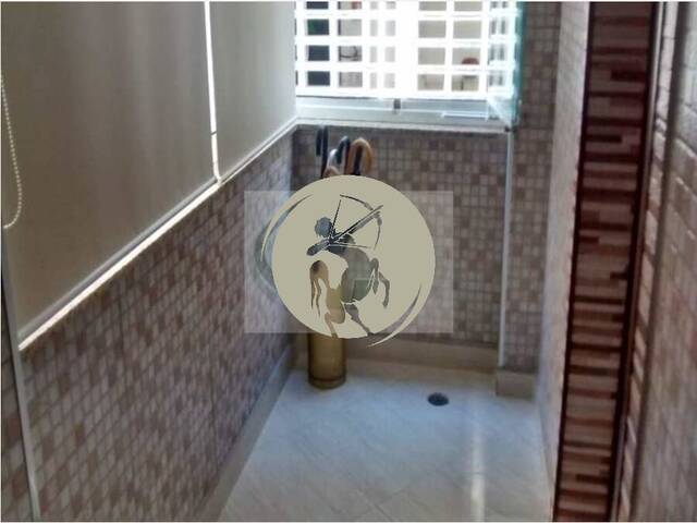 Apartamento para Venda em Santos - 2