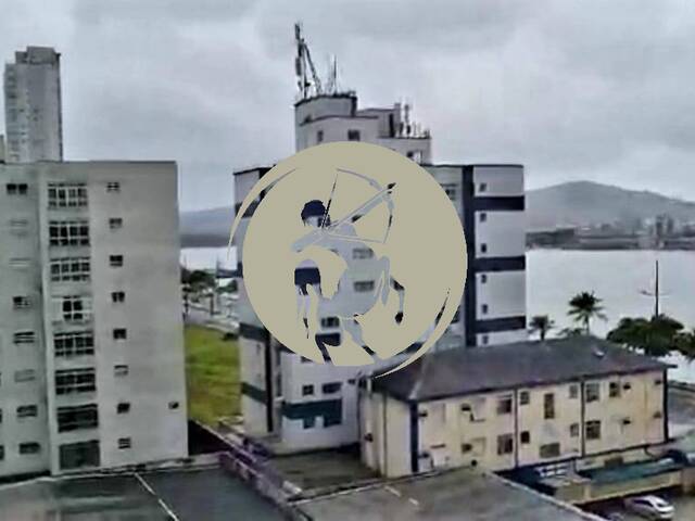 Apartamento para Venda em Santos - 4