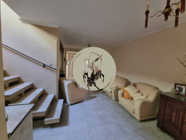 Sobrado para Venda em São Vicente - 5