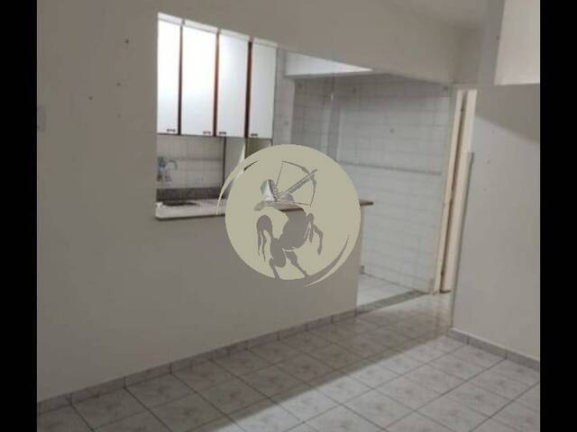 #3857 - Apartamento para Venda em Santos - SP