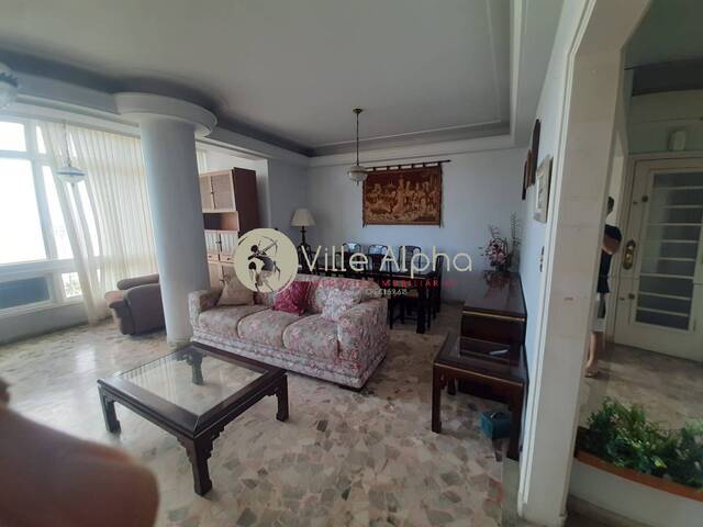 #3948 - Apartamento para Venda em Santos - SP