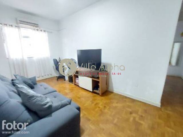 #3984 - Apartamento para Venda em Santos - SP