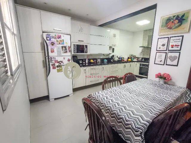 Apartamento para Venda em Santos - 4