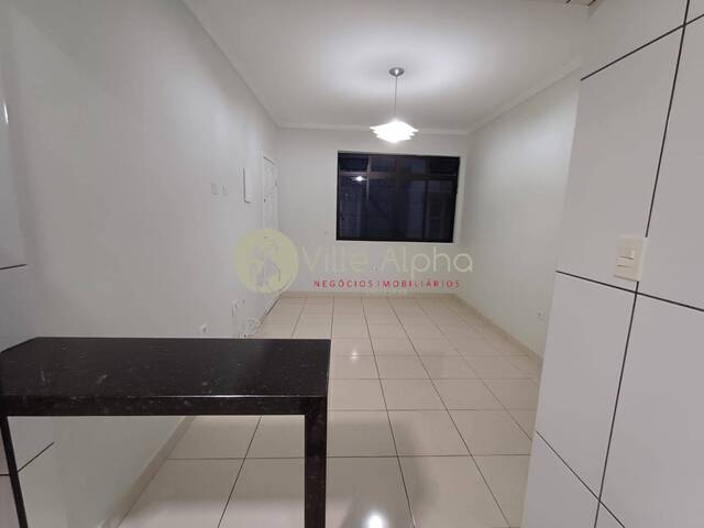 #4102 - Apartamento para Venda em Santos - SP