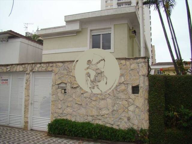 Casa para Venda em Santos - 2