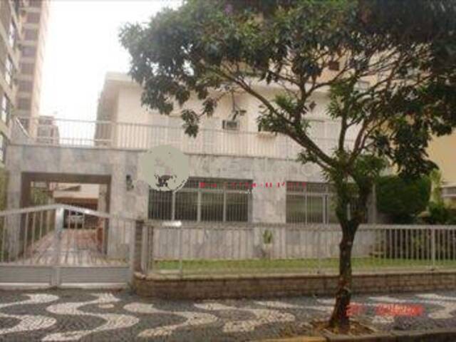 Casa para Venda em Santos - 2