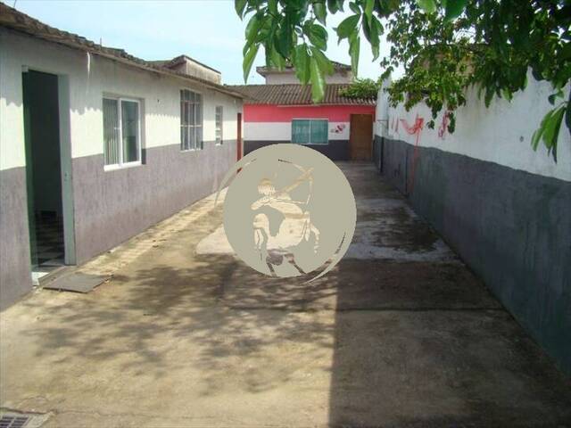 Casa para Locação em São Vicente - 2