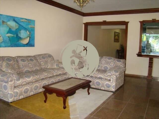 #1569 - Apartamento para Venda em Santos - SP