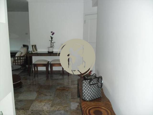 #1622 - Apartamento para Venda em Santos - SP