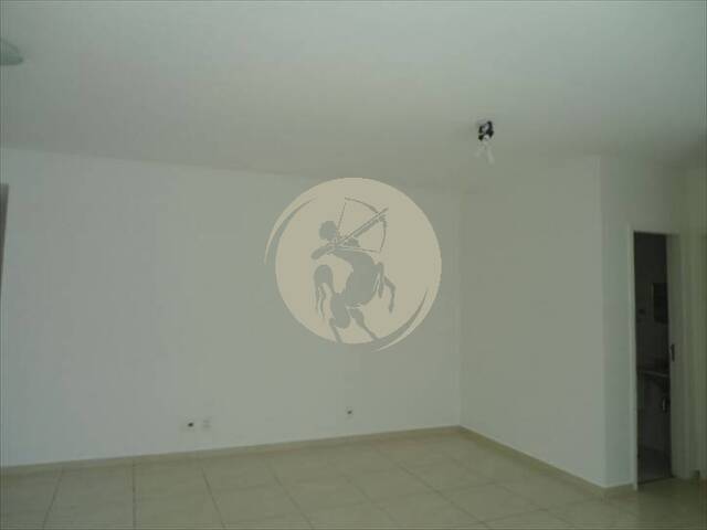 Apartamento para Venda em Santos - 4