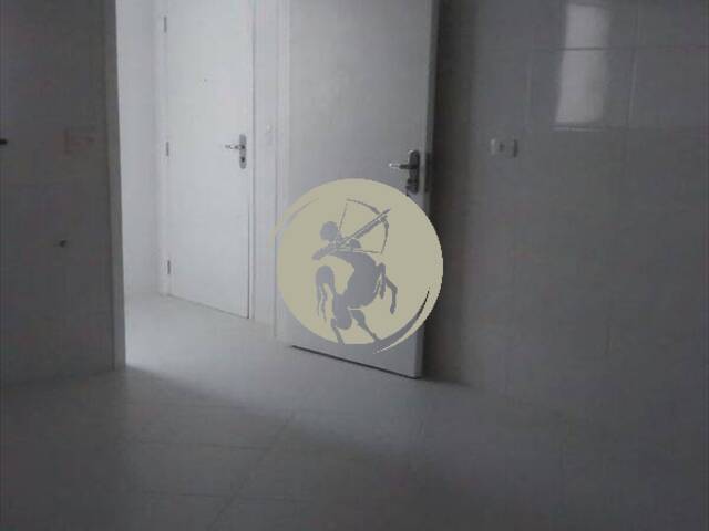Apartamento para Venda em Santos - 2