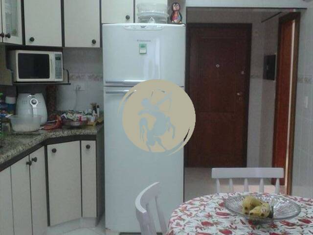 Apartamento para Venda em Santos - 2