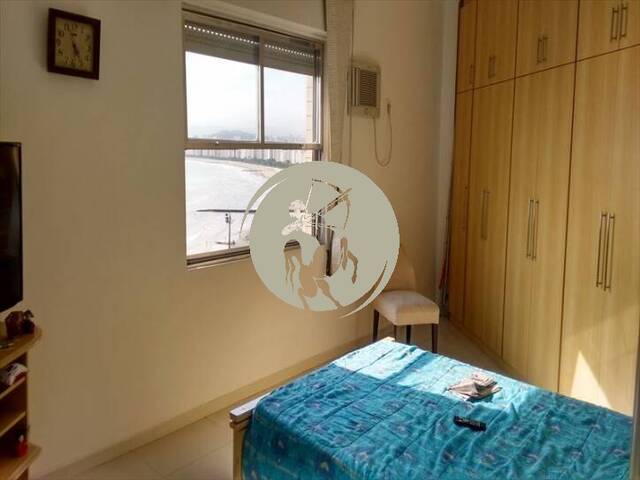 Apartamento para Venda em Santos - 2