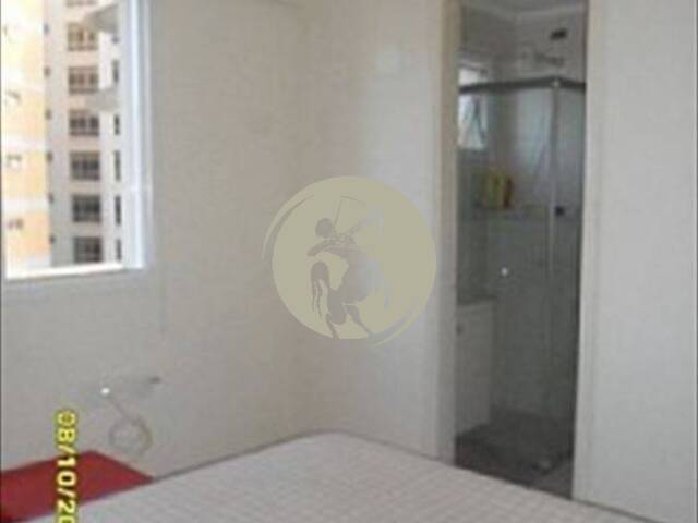 Apartamento para Venda em Santos - 2