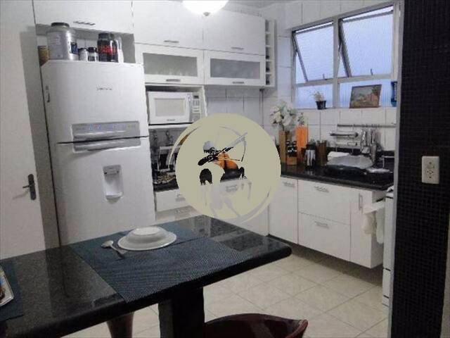 Apartamento para Venda em Santos - 4