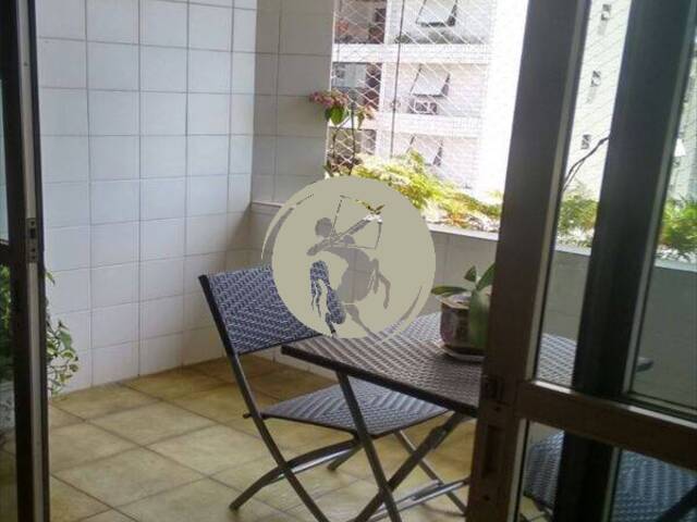 Apartamento para Venda em Santos - 2