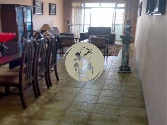 Apartamento para Venda em Santos - 4