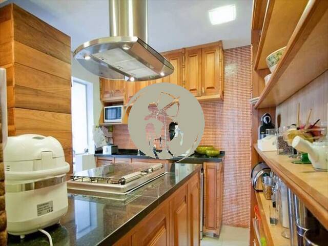 Apartamento para Venda em Santos - 2
