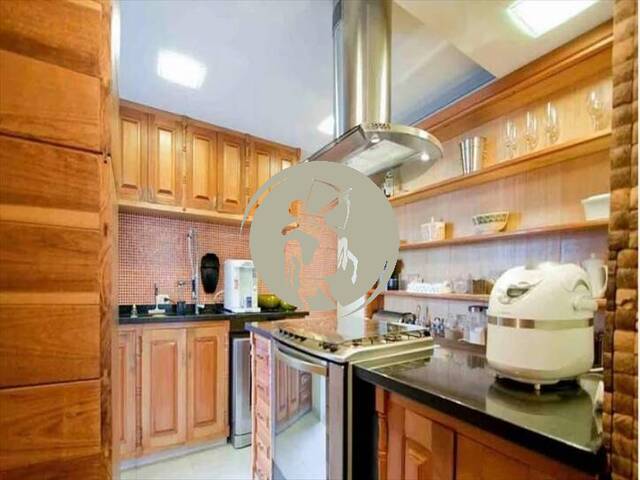 Apartamento para Venda em Santos - 5