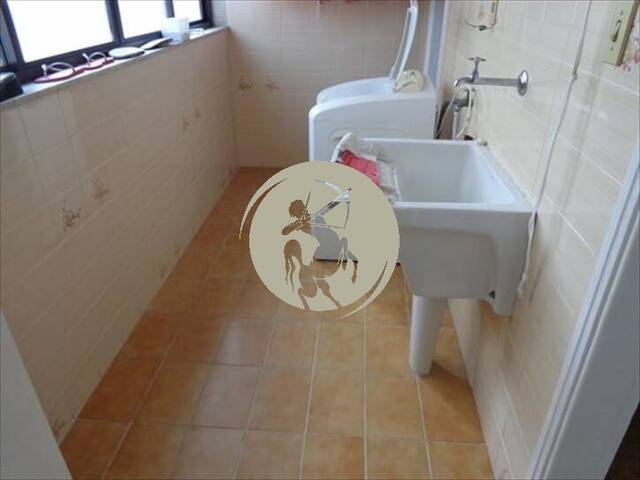 Apartamento para Venda em Santos - 3