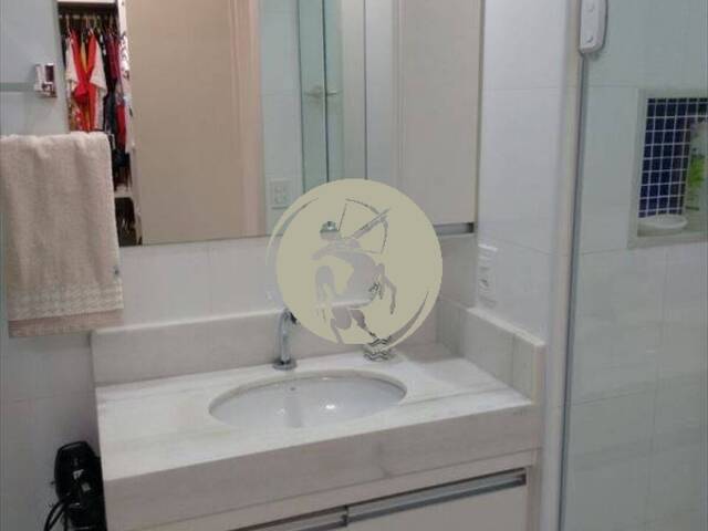 Apartamento para Venda em Santos - 2